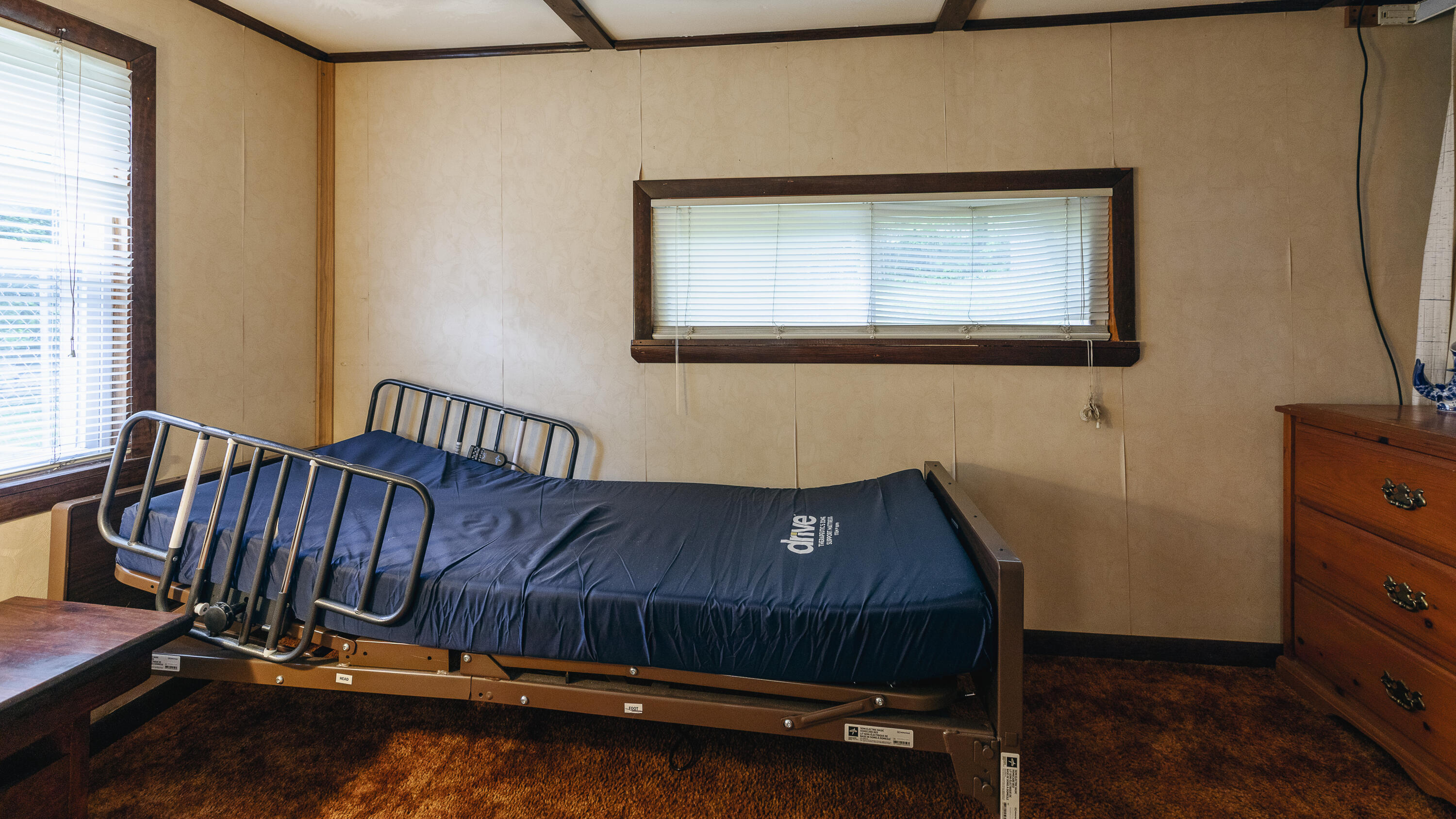 48 Oxford Street Paris ME 04281