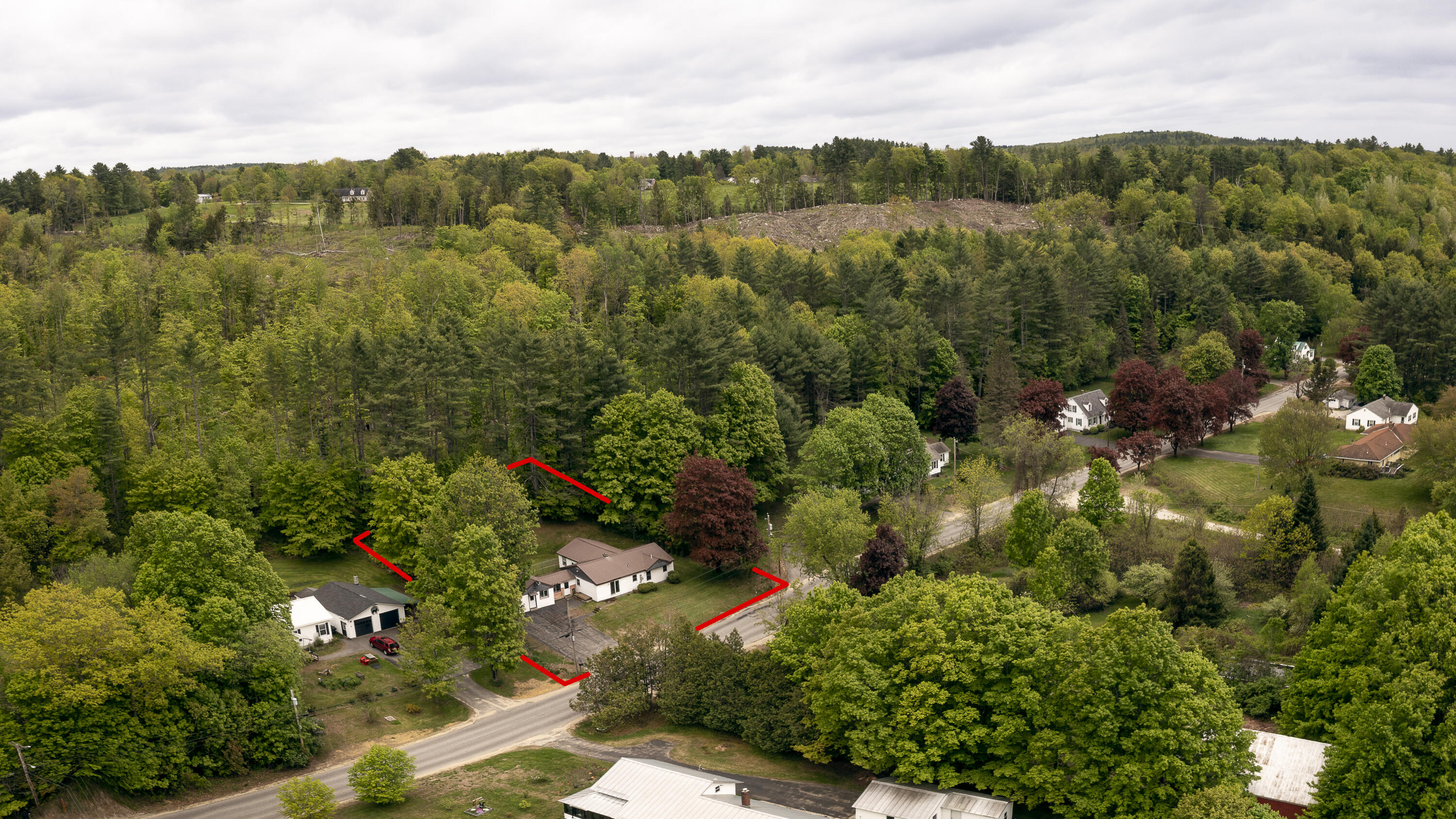 48 Oxford Street Paris ME 04281