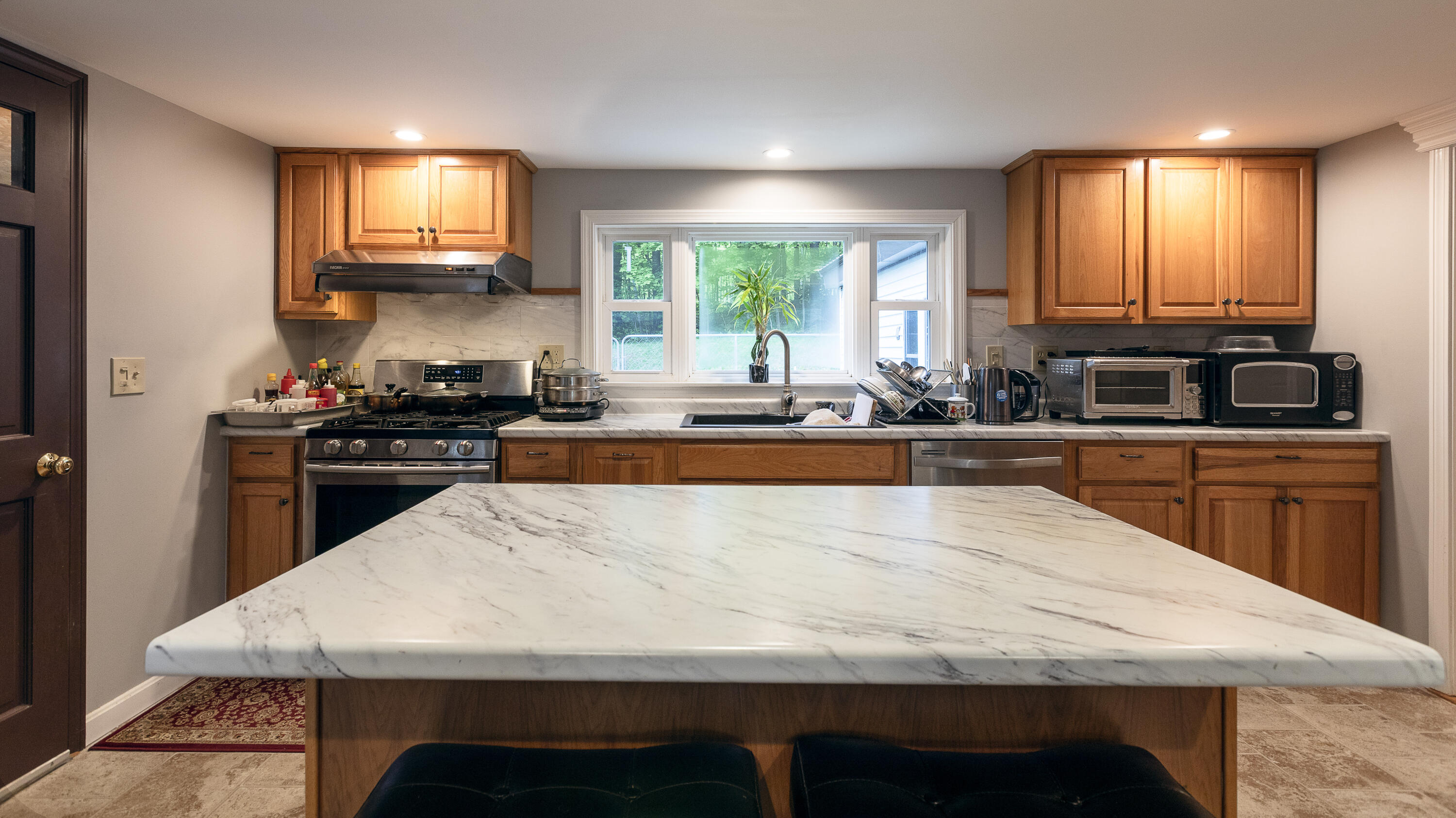 48 Oxford Street Paris ME 04281