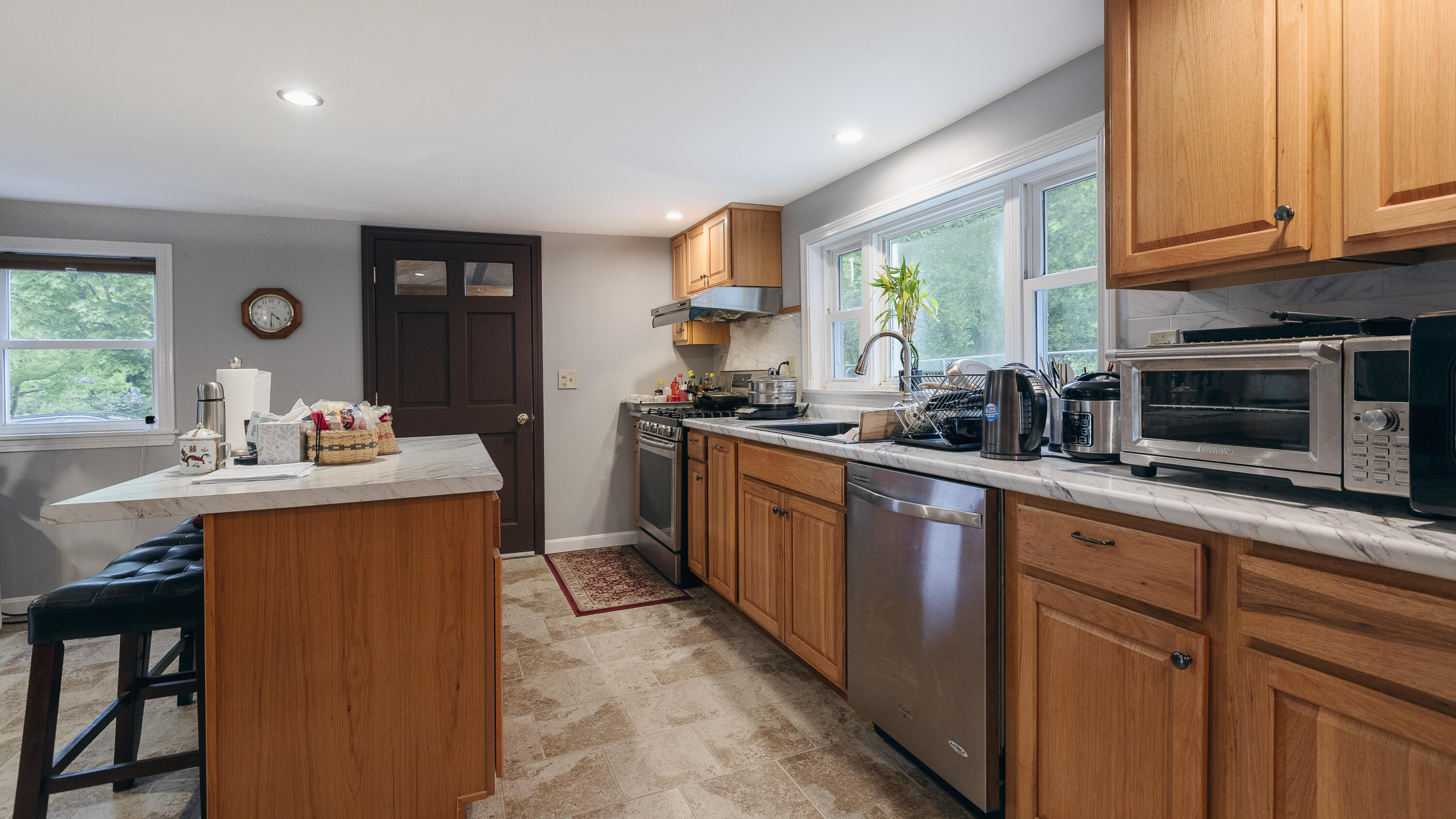 48 Oxford Street Paris ME 04281