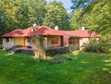 12 Jungle Road York ME 03909
