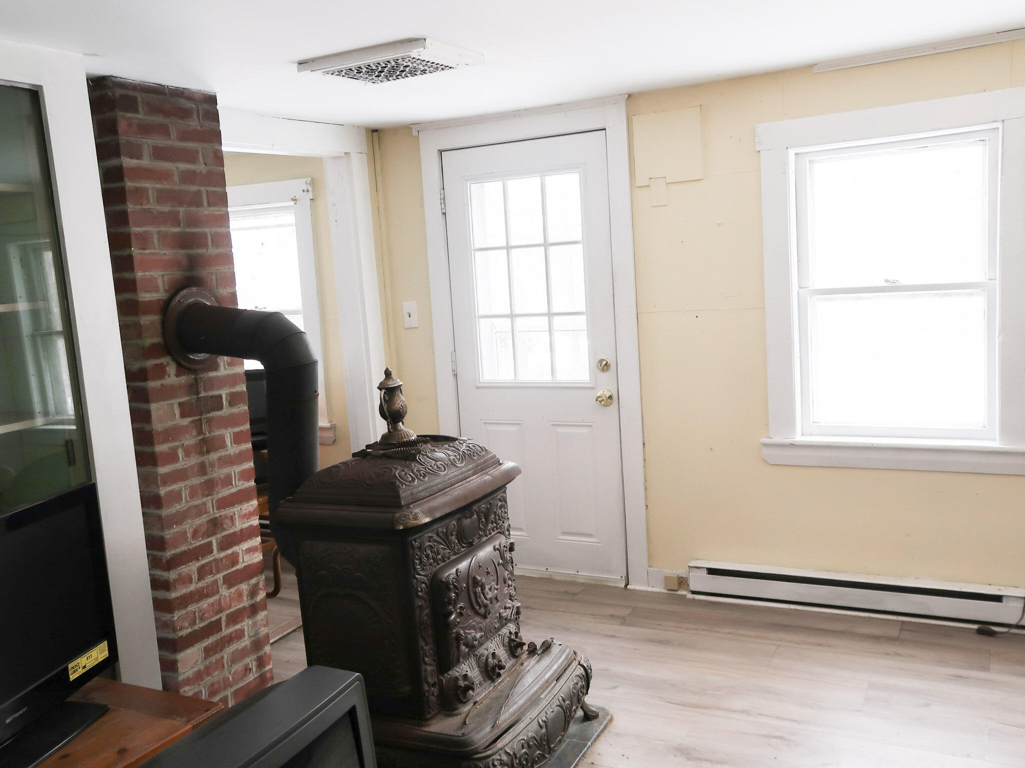 7 Frog Holler Lane Augusta ME 04330