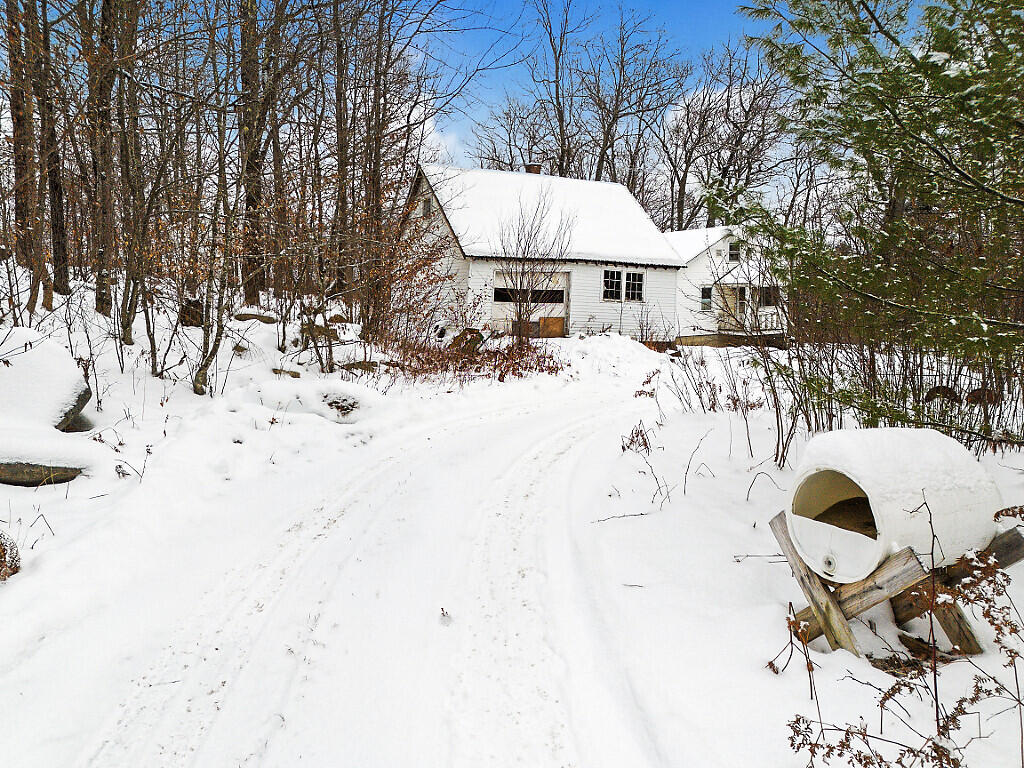 7 Frog Holler Lane Augusta ME 04330