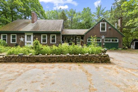 30 Hawthorne Road Raymond ME 04071