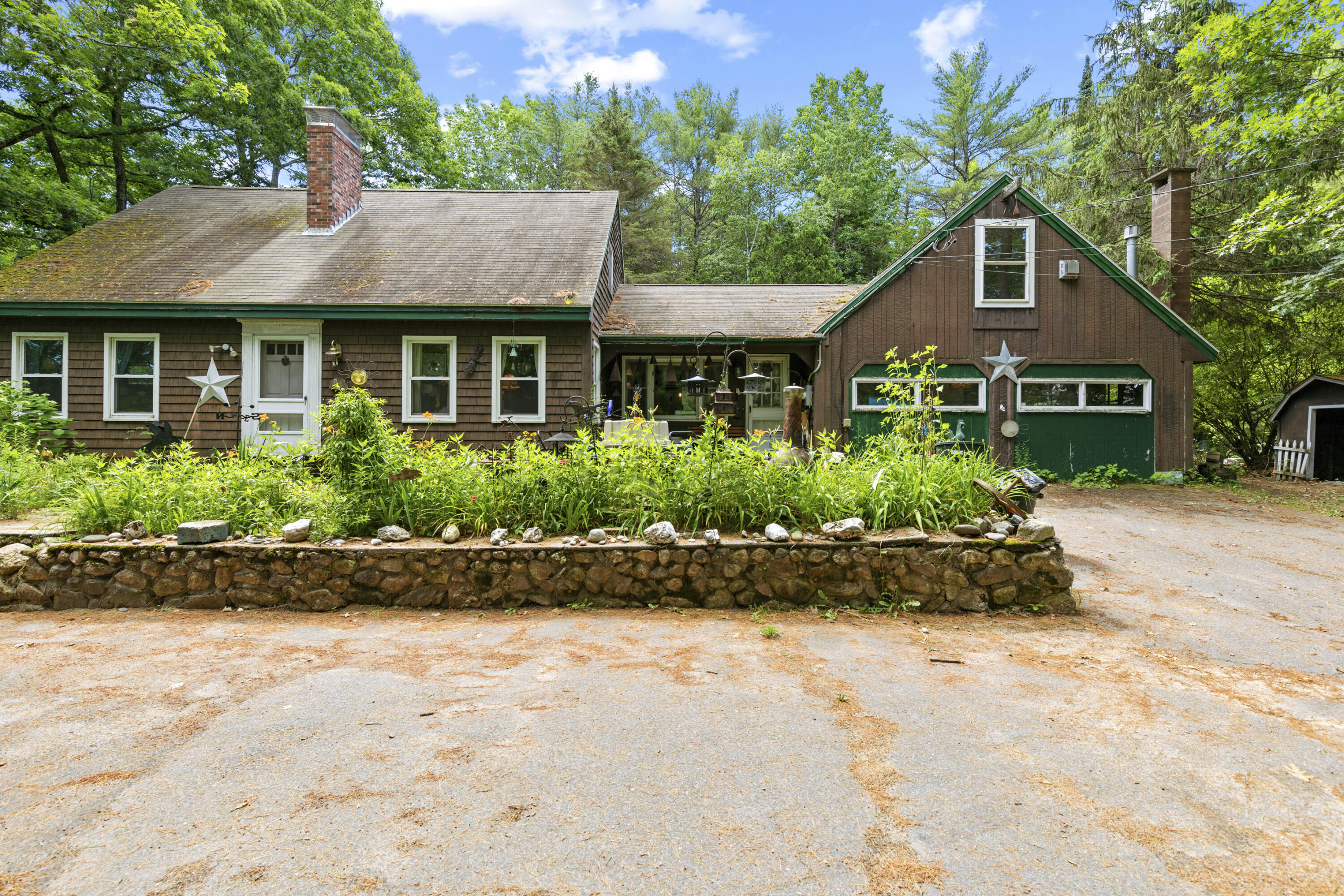 30 Hawthorne Road Raymond ME 04071