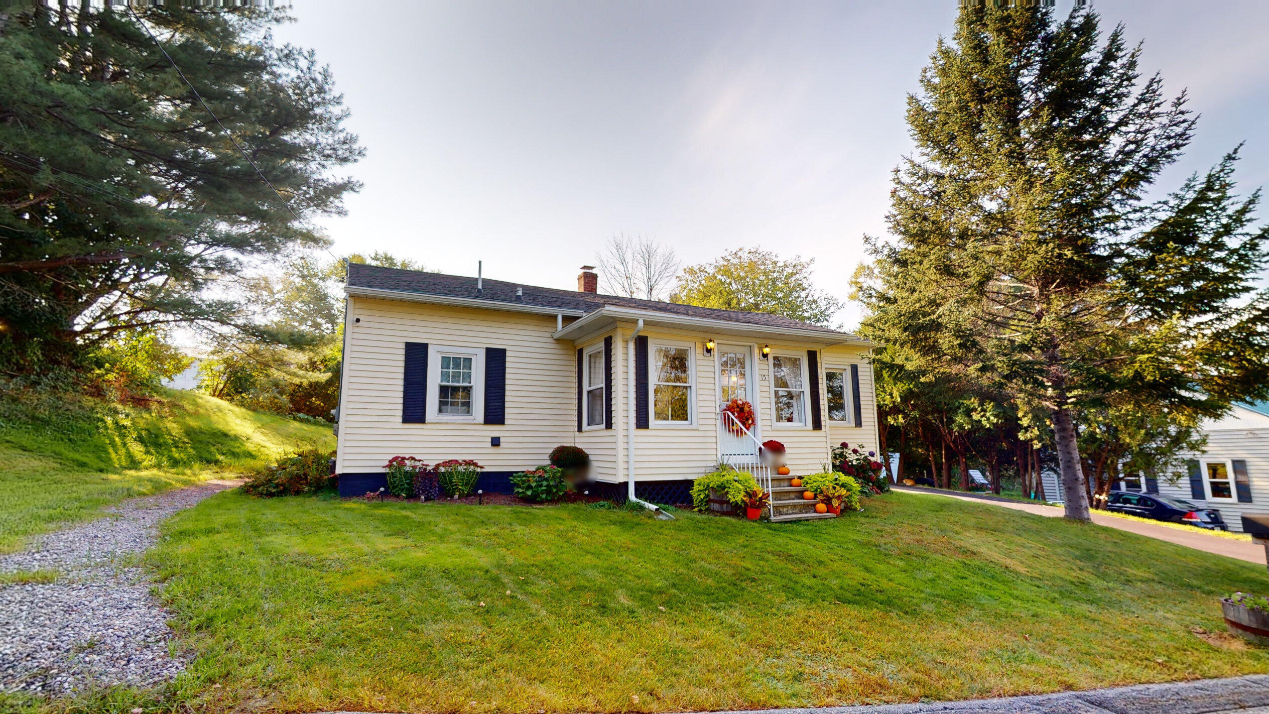 15 Carrier Court Auburn ME 04210