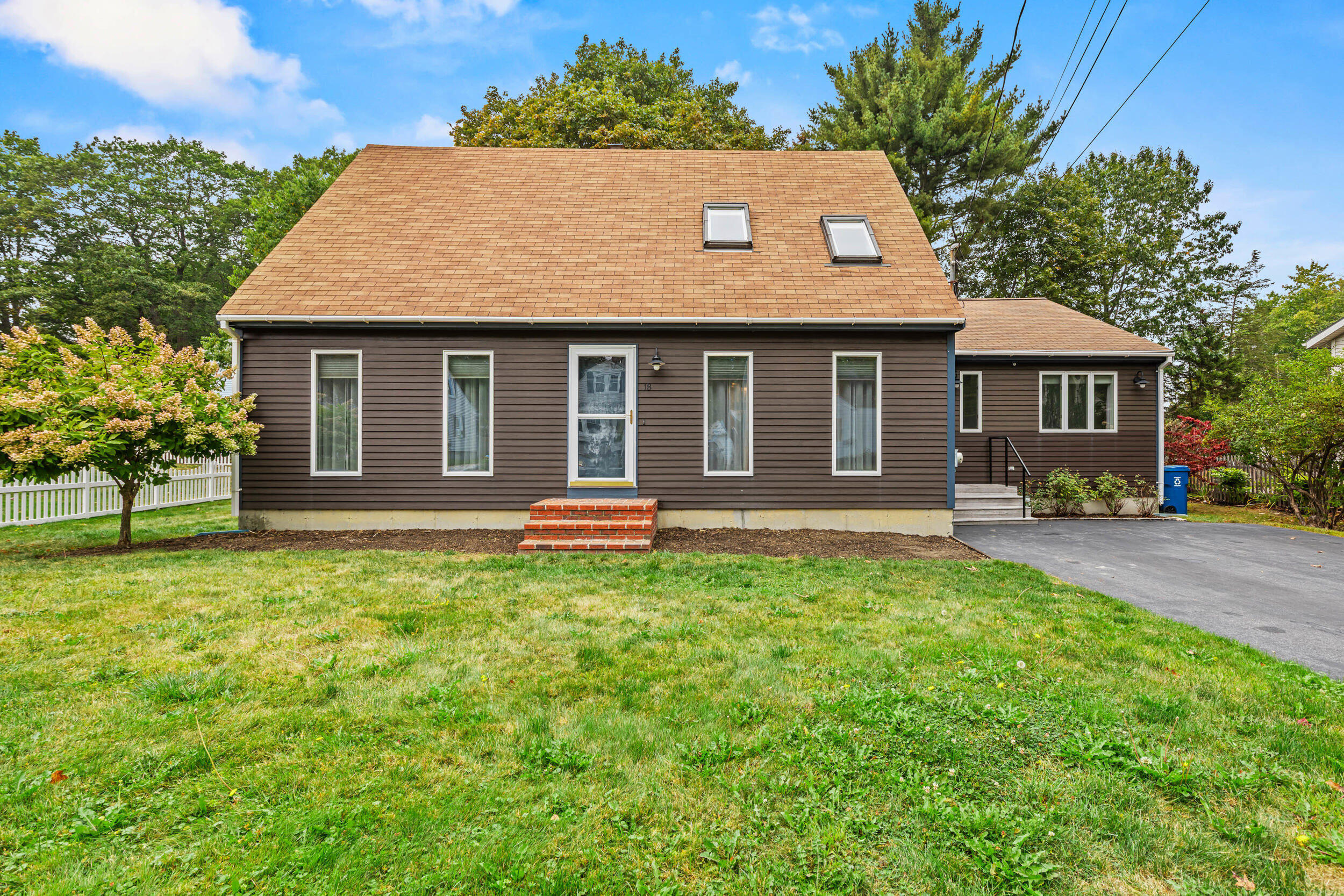 18 Eighth Street Portland ME 04103