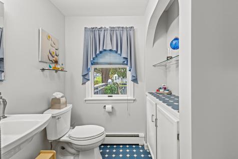 18 Eighth Street Portland ME 04103