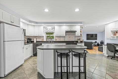 18 Eighth Street Portland ME 04103