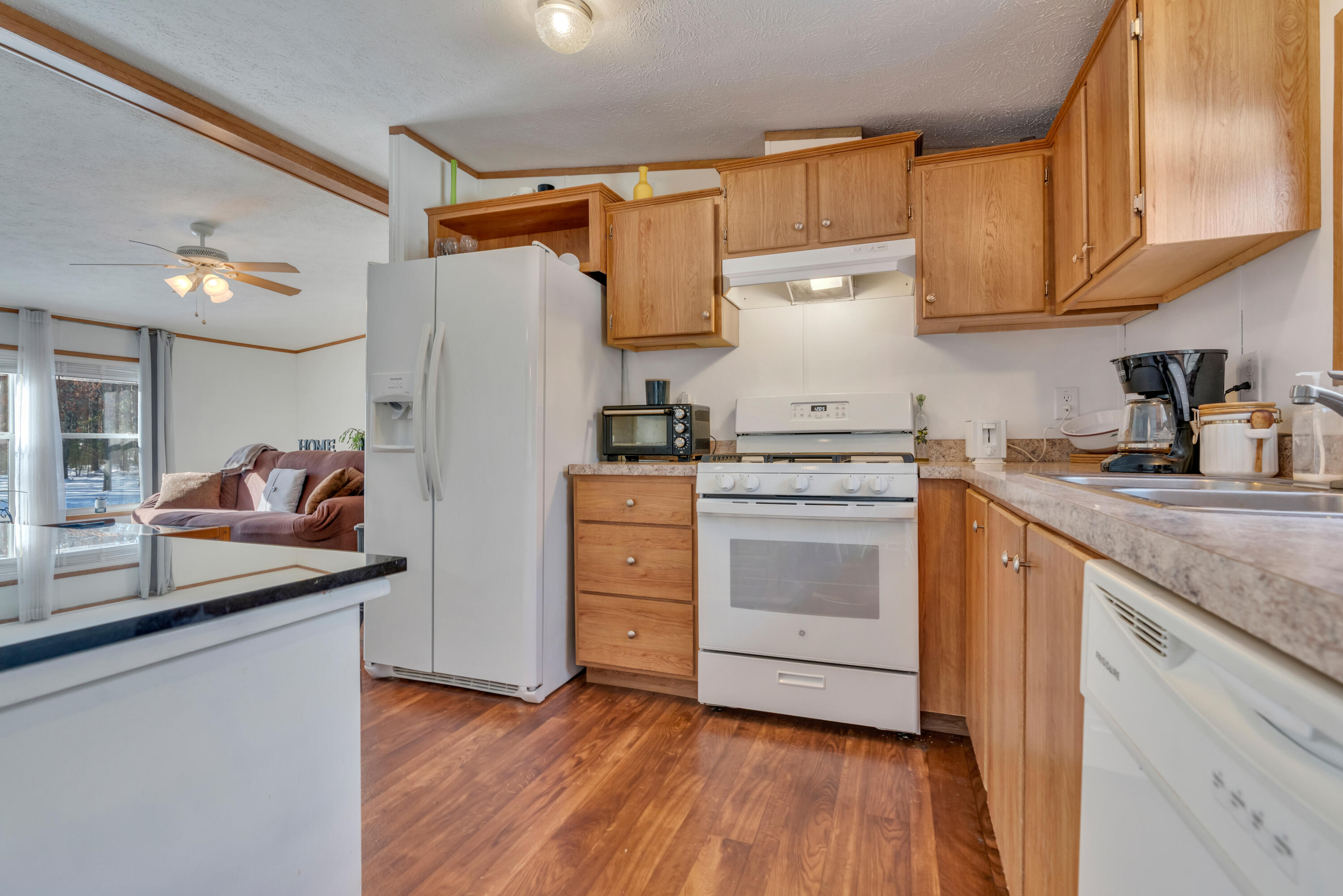 39 Leisure Drive Alfred ME 04002