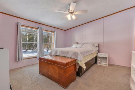 39 Leisure Drive Alfred ME 04002