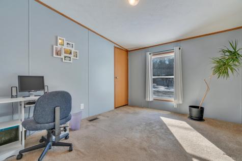 39 Leisure Drive Alfred ME 04002