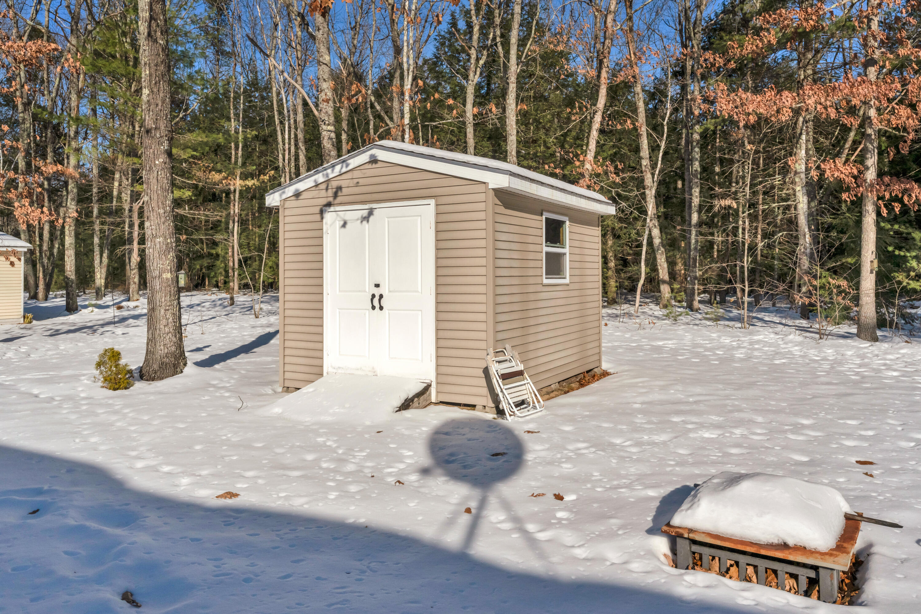 39 Leisure Drive Alfred ME 04002