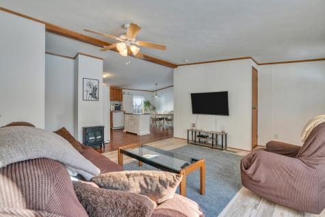 39 Leisure Drive Alfred ME 04002