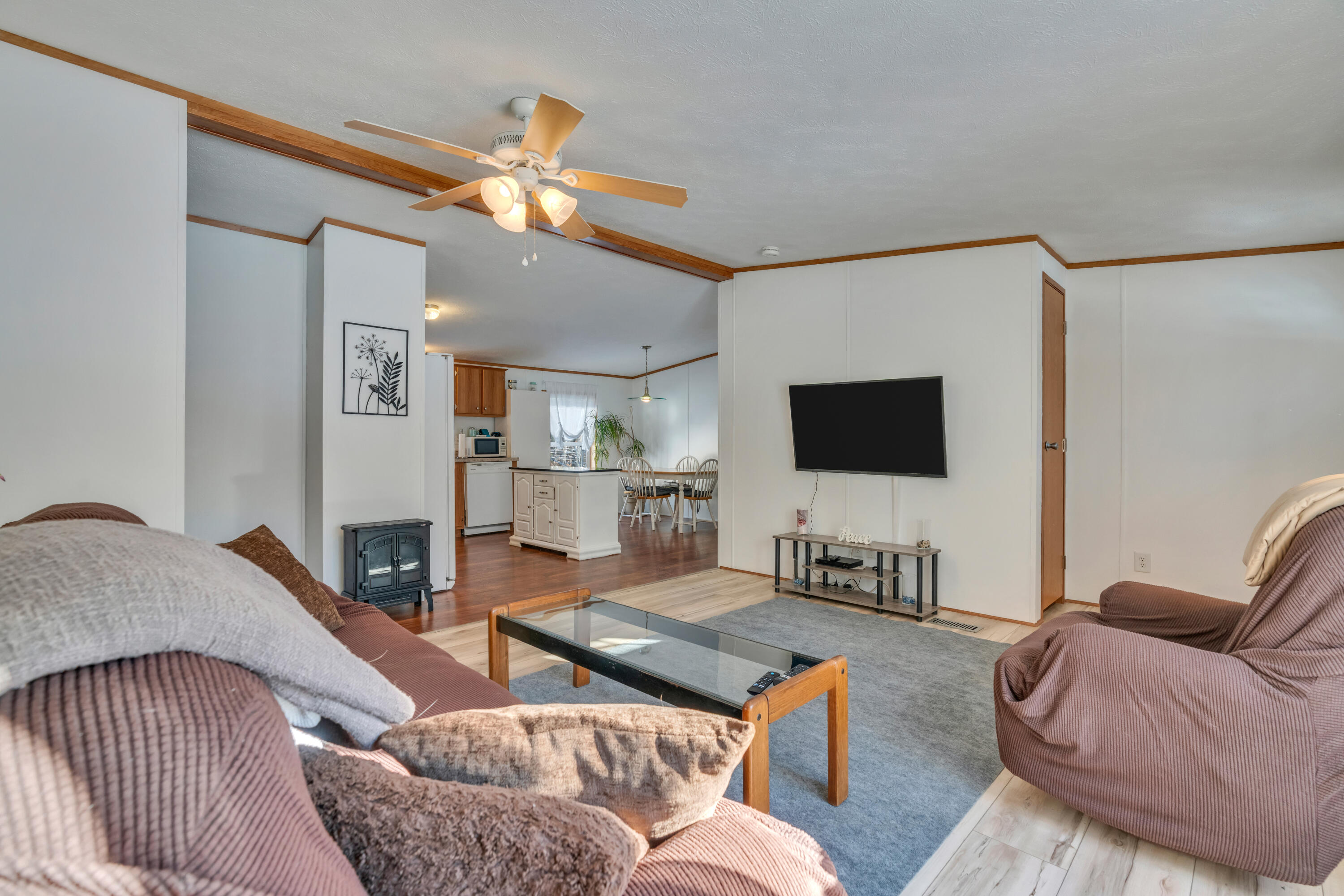 39 Leisure Drive Alfred ME 04002