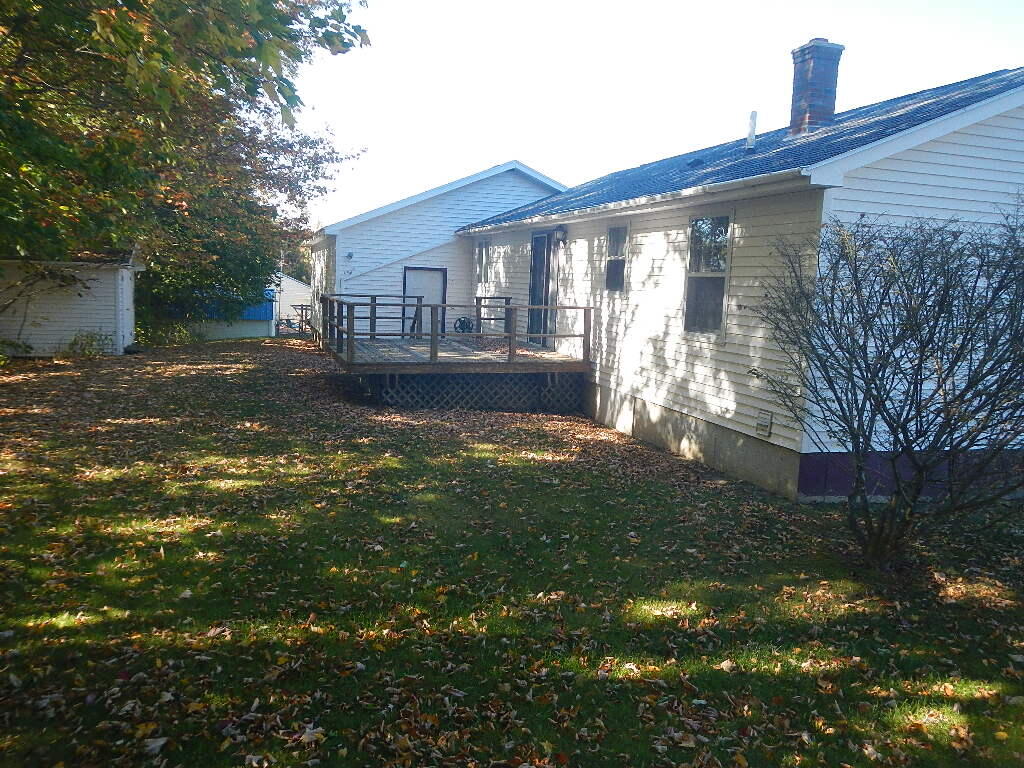 11 Tibbetts Drive Lincoln ME 04457