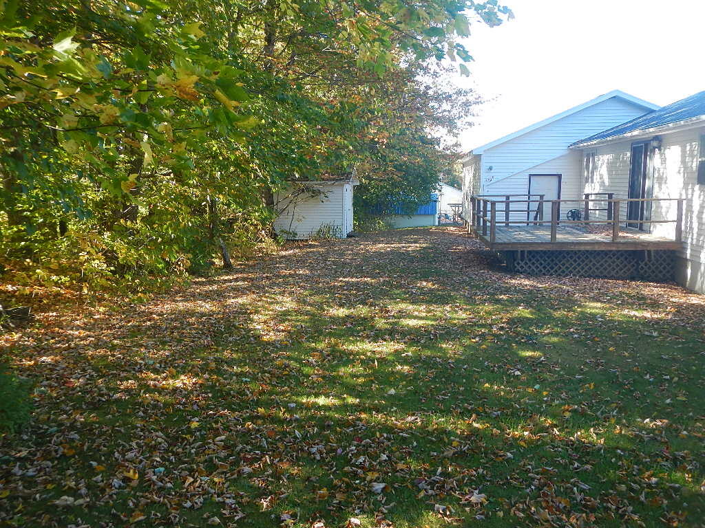 11 Tibbetts Drive Lincoln ME 04457