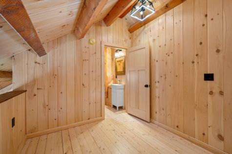 8 River Road Detroit ME 04929