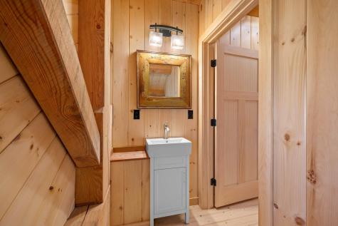 8 River Road Detroit ME 04929