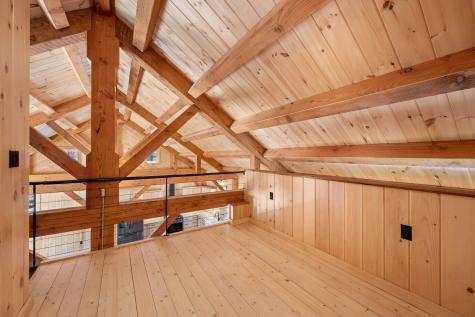 8 River Road Detroit ME 04929