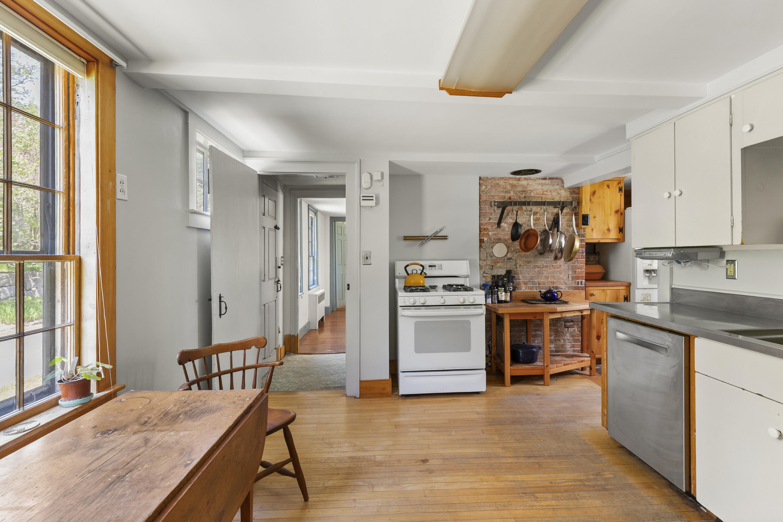 42 Winthrop Street Hallowell ME 04347