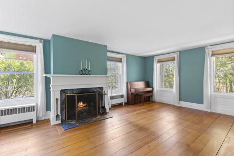 42 Winthrop Street Hallowell ME 04347