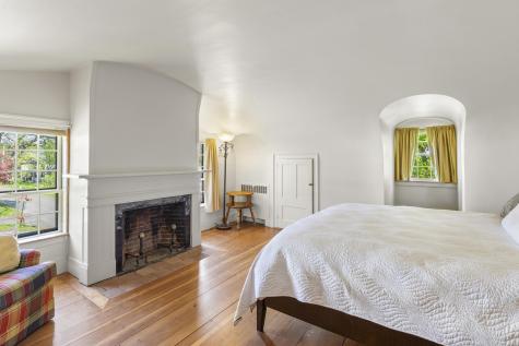 42 Winthrop Street Hallowell ME 04347