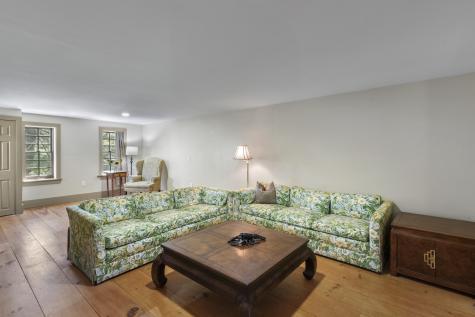 42 Winthrop Street Hallowell ME 04347