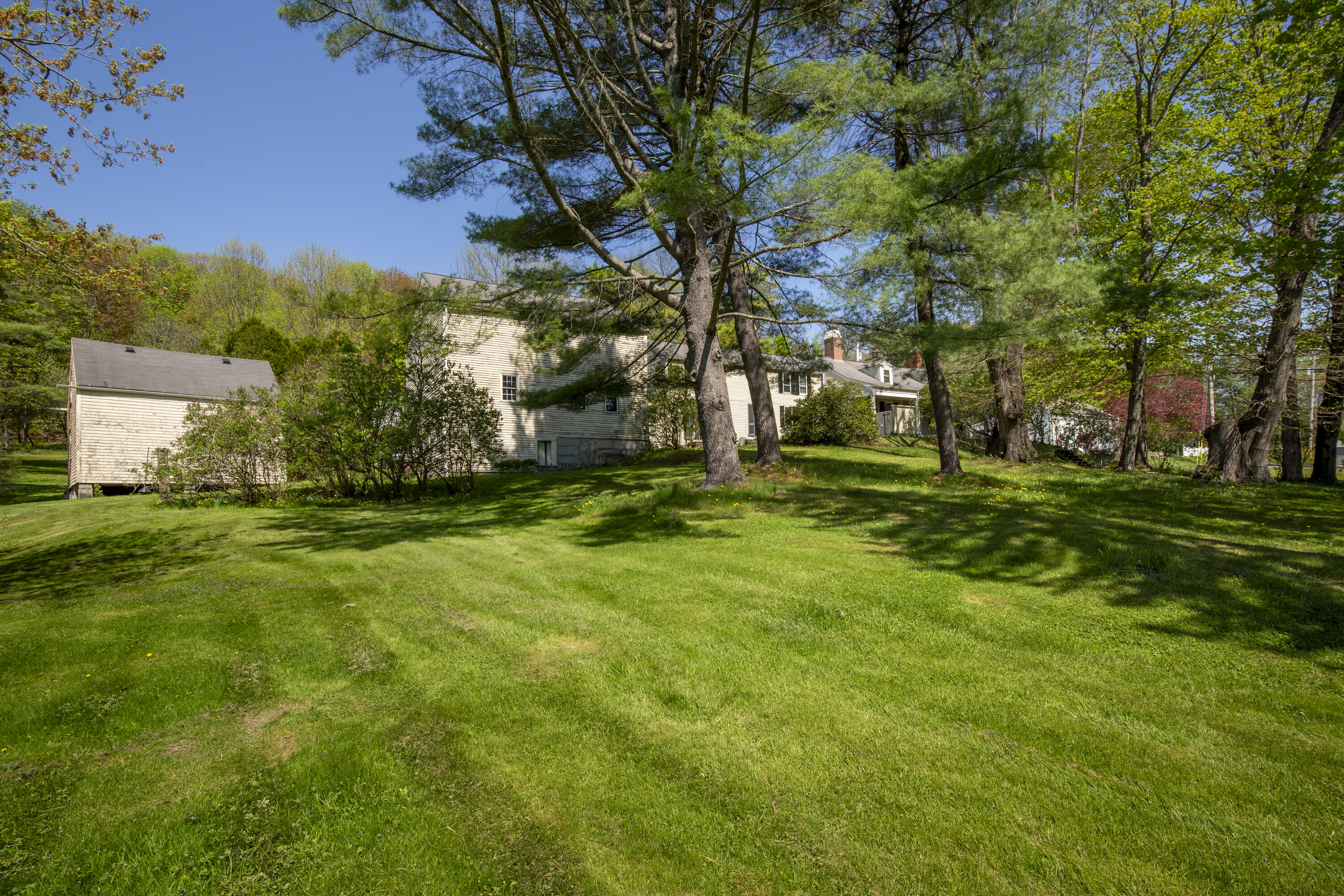 42 Winthrop Street Hallowell ME 04347