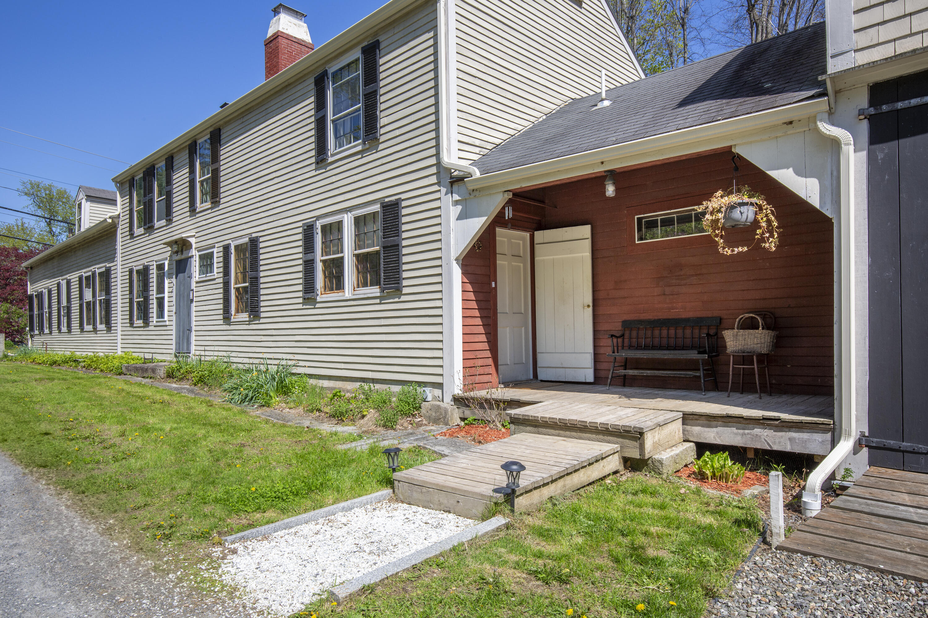 42 Winthrop Street Hallowell ME 04347