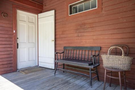 42 Winthrop Street Hallowell ME 04347