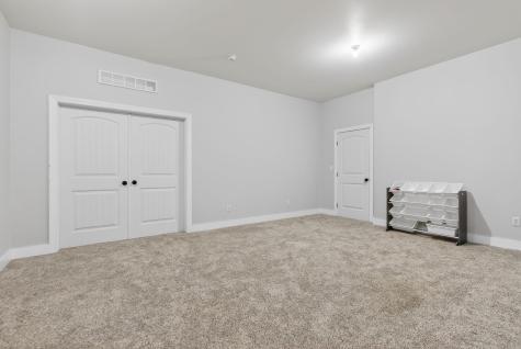 325 Fairway Drive Auburn ME 04210