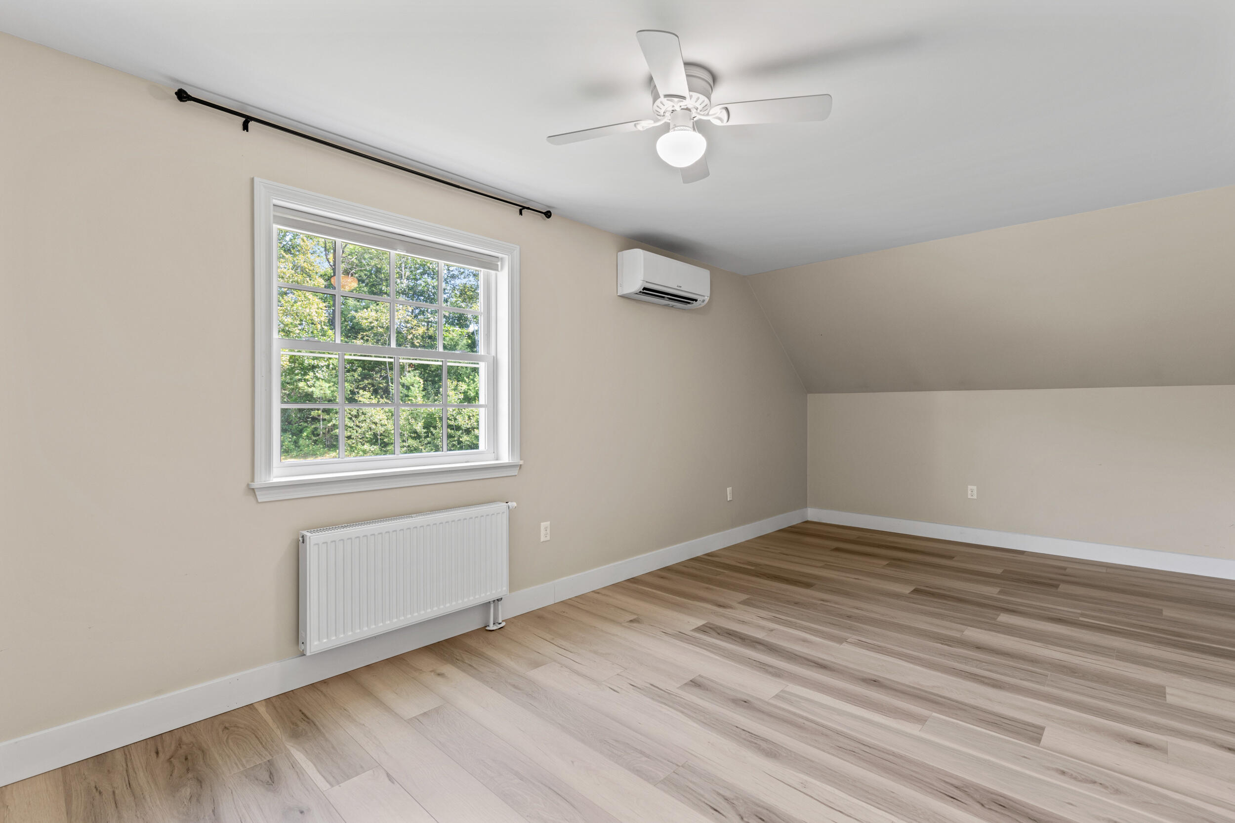 8 Summer Way Cumberland ME 04021