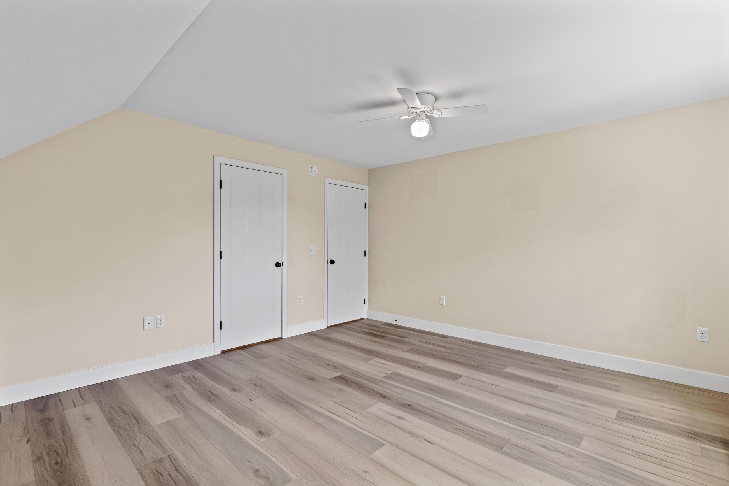 8 Summer Way Cumberland ME 04021