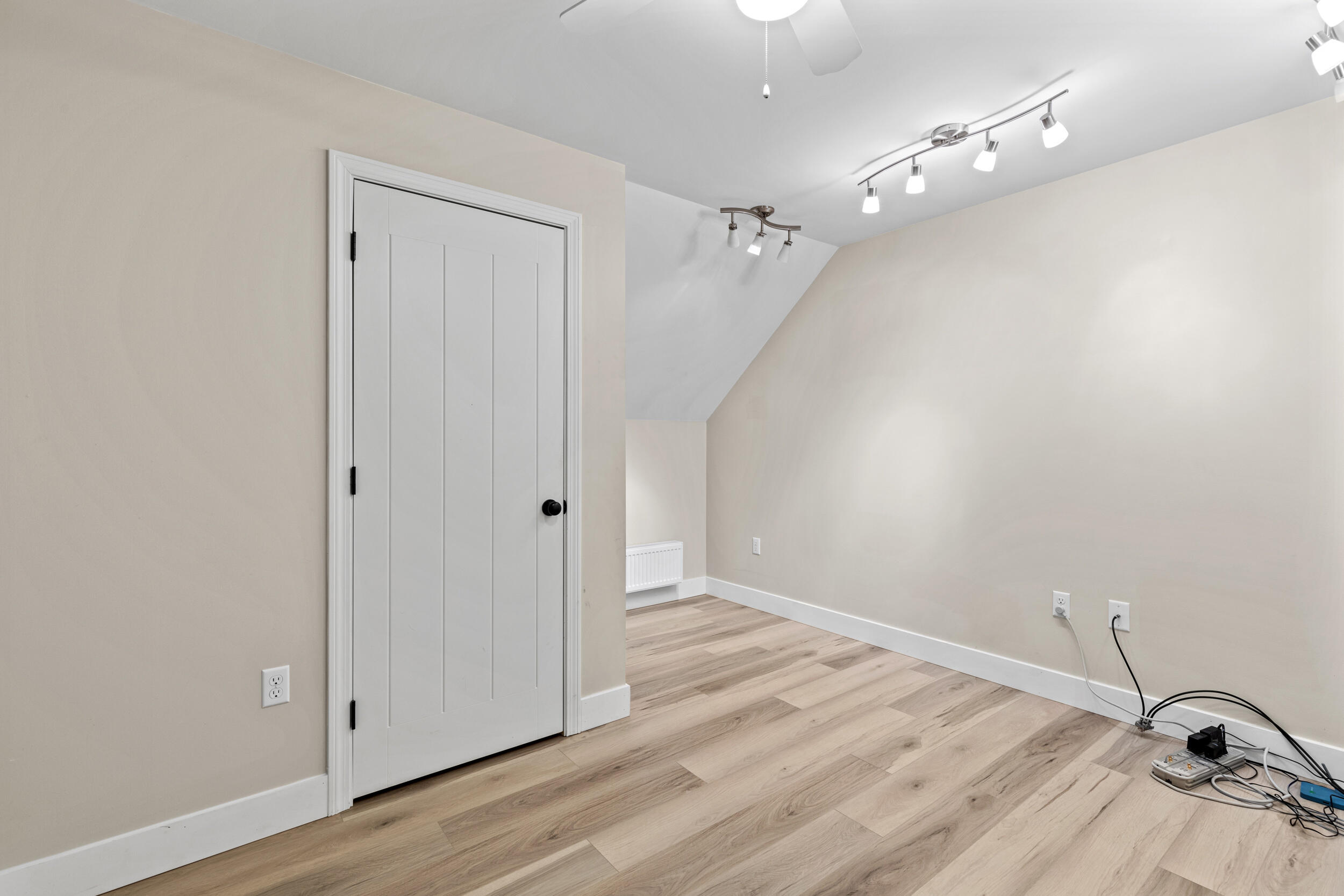 8 Summer Way Cumberland ME 04021