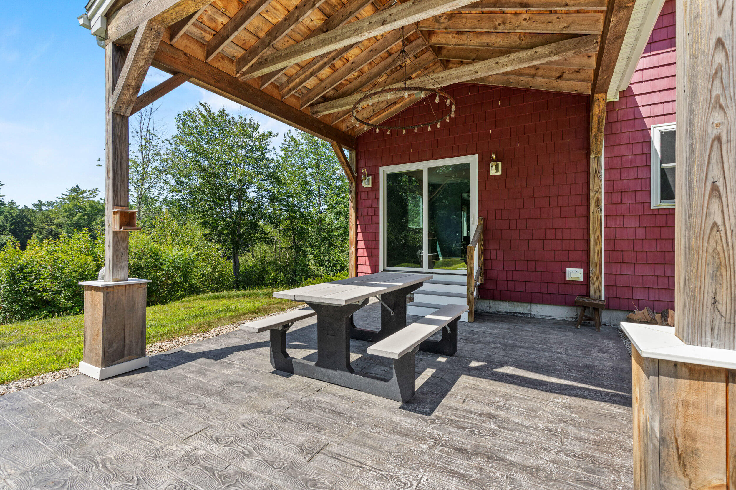 8 Summer Way Cumberland ME 04021