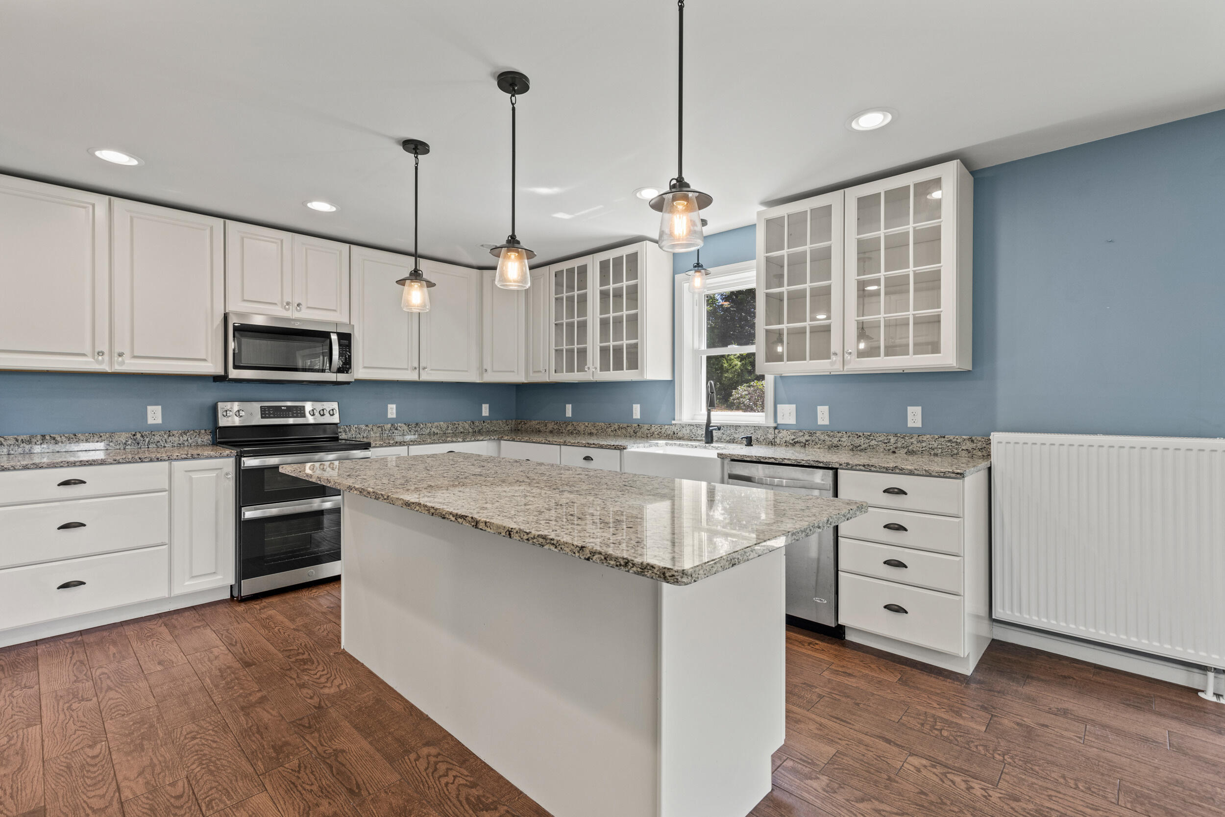 8 Summer Way Cumberland ME 04021