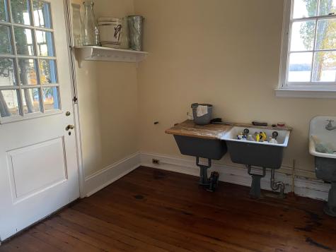 399 Hermit's Point Road Islesboro ME 04848