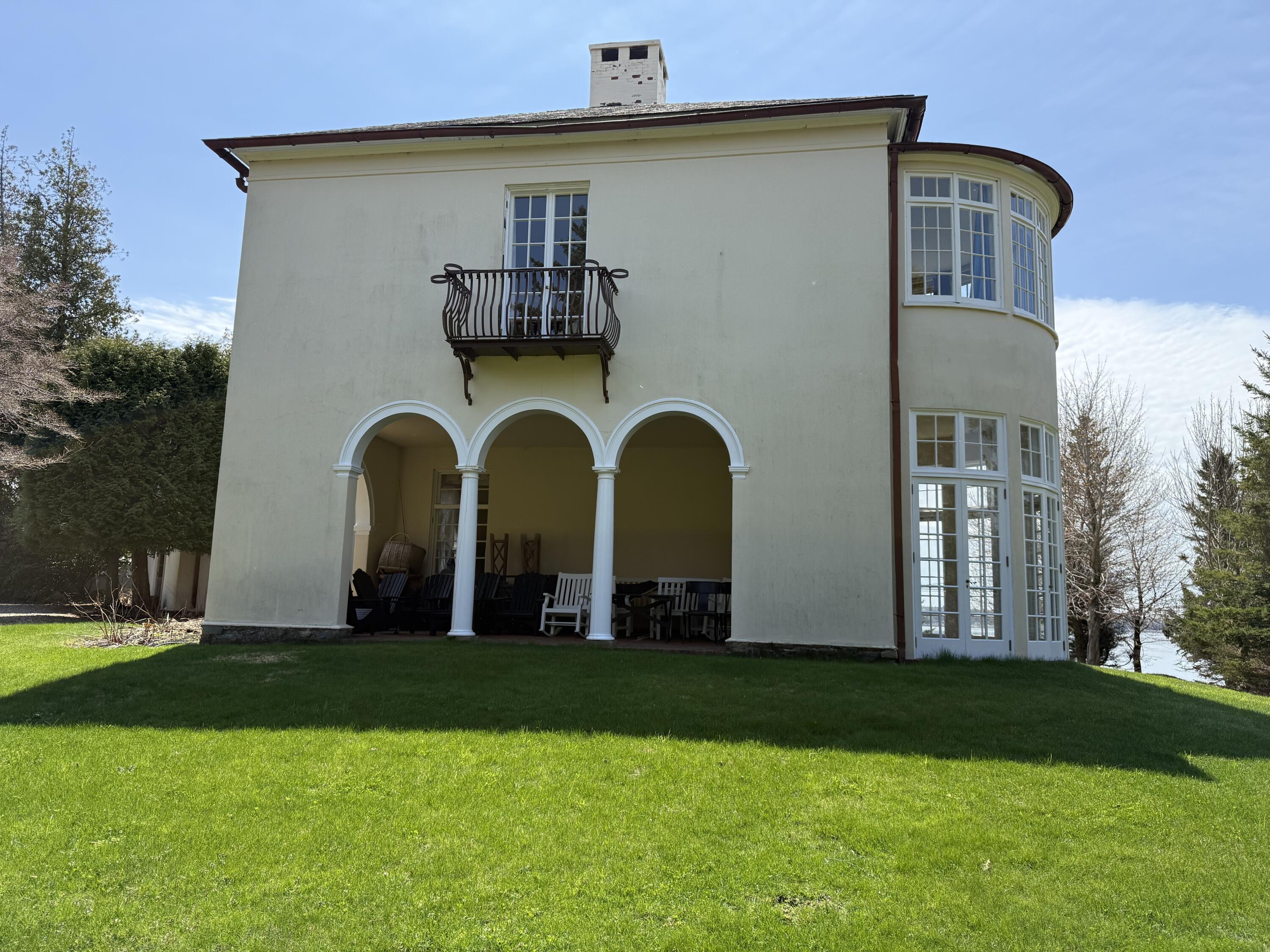 399 Hermit's Point Road Islesboro ME 04848