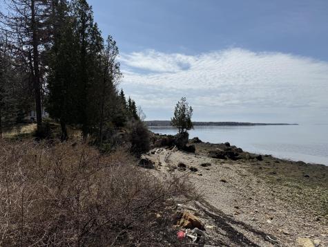 399 Hermit's Point Road Islesboro ME 04848