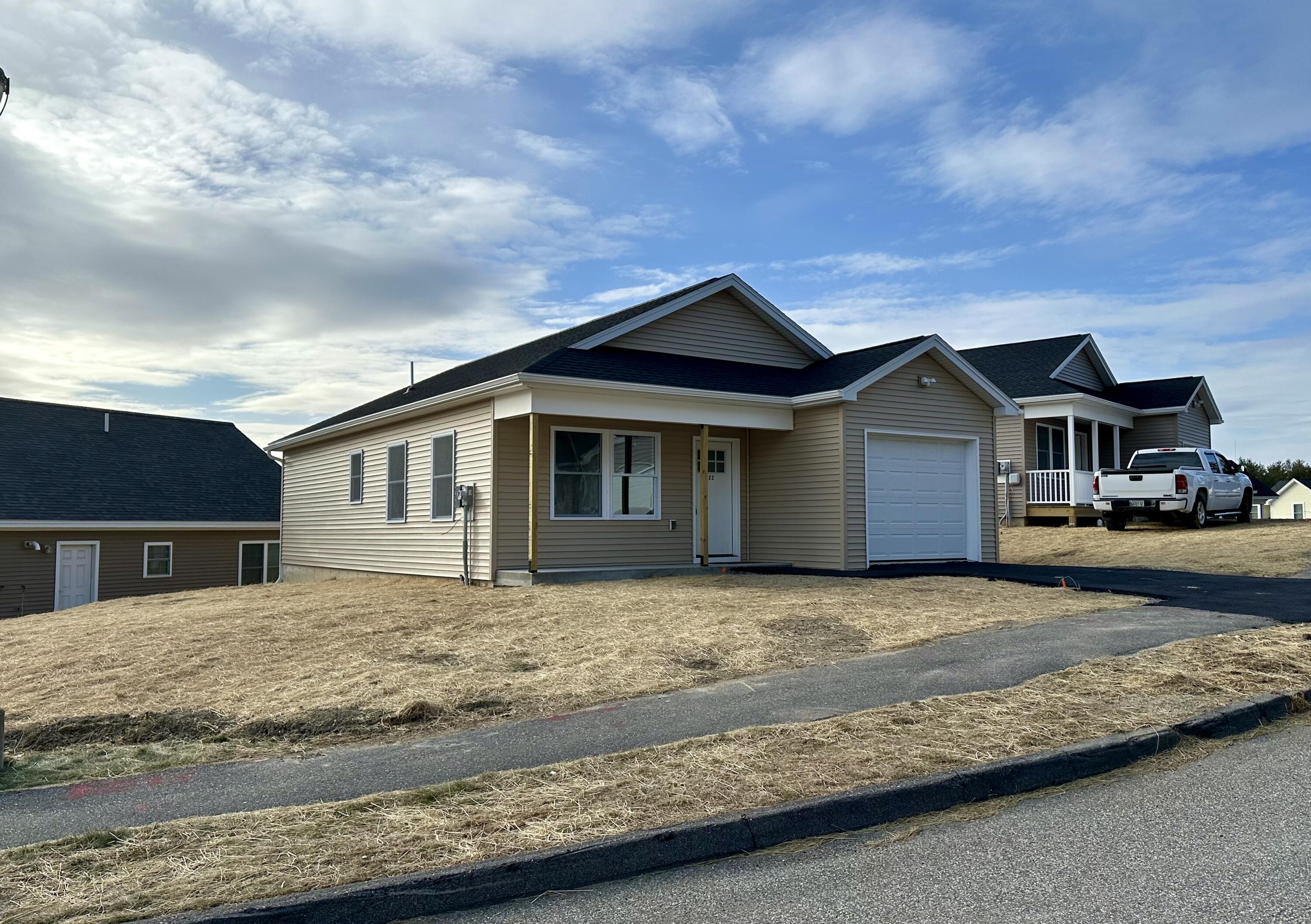 22 Village Circle Augusta ME 04330