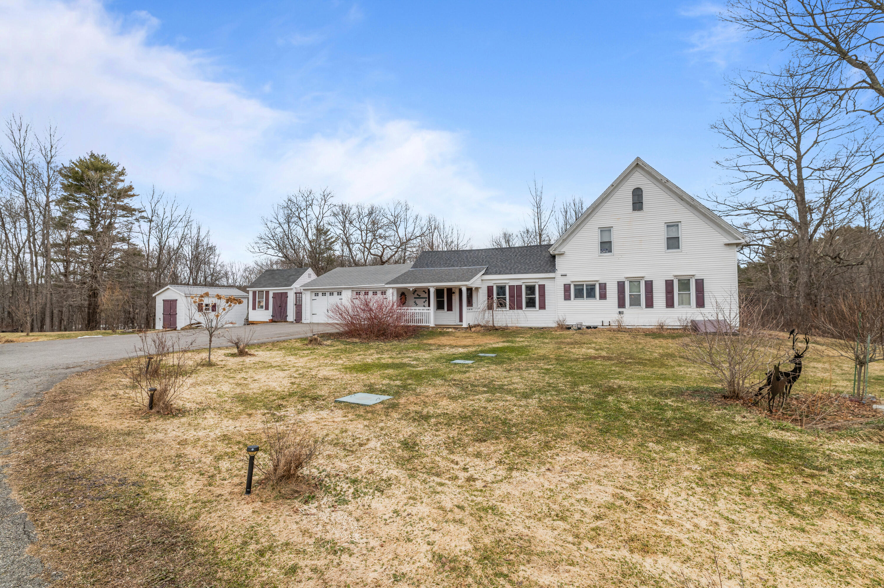18 Blinn Hill Road Dresden ME 04342