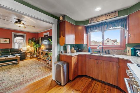 18 Blinn Hill Road Dresden ME 04342