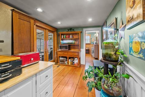 18 Blinn Hill Road Dresden ME 04342