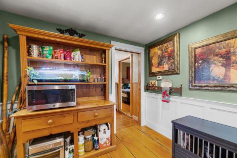 18 Blinn Hill Road Dresden ME 04342