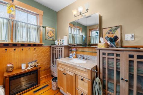 18 Blinn Hill Road Dresden ME 04342