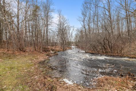 18 Blinn Hill Road Dresden ME 04342