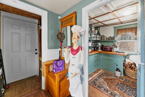 18 Blinn Hill Road Dresden ME 04342