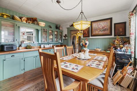 18 Blinn Hill Road Dresden ME 04342