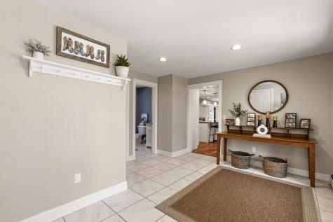 7 Roman Woods Way Gray ME 04039